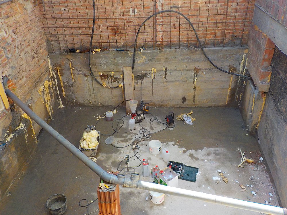 Nowoczesne iniekcje kurtynowe w atrakcyjnych cenach