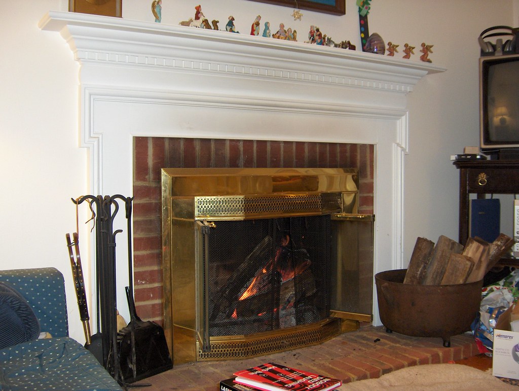 Kominek to ciepło, przytulność, domowe ognisko